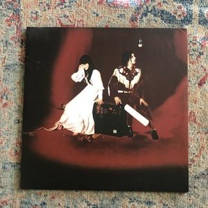 the white stripes elephant original 2003 british pressing.